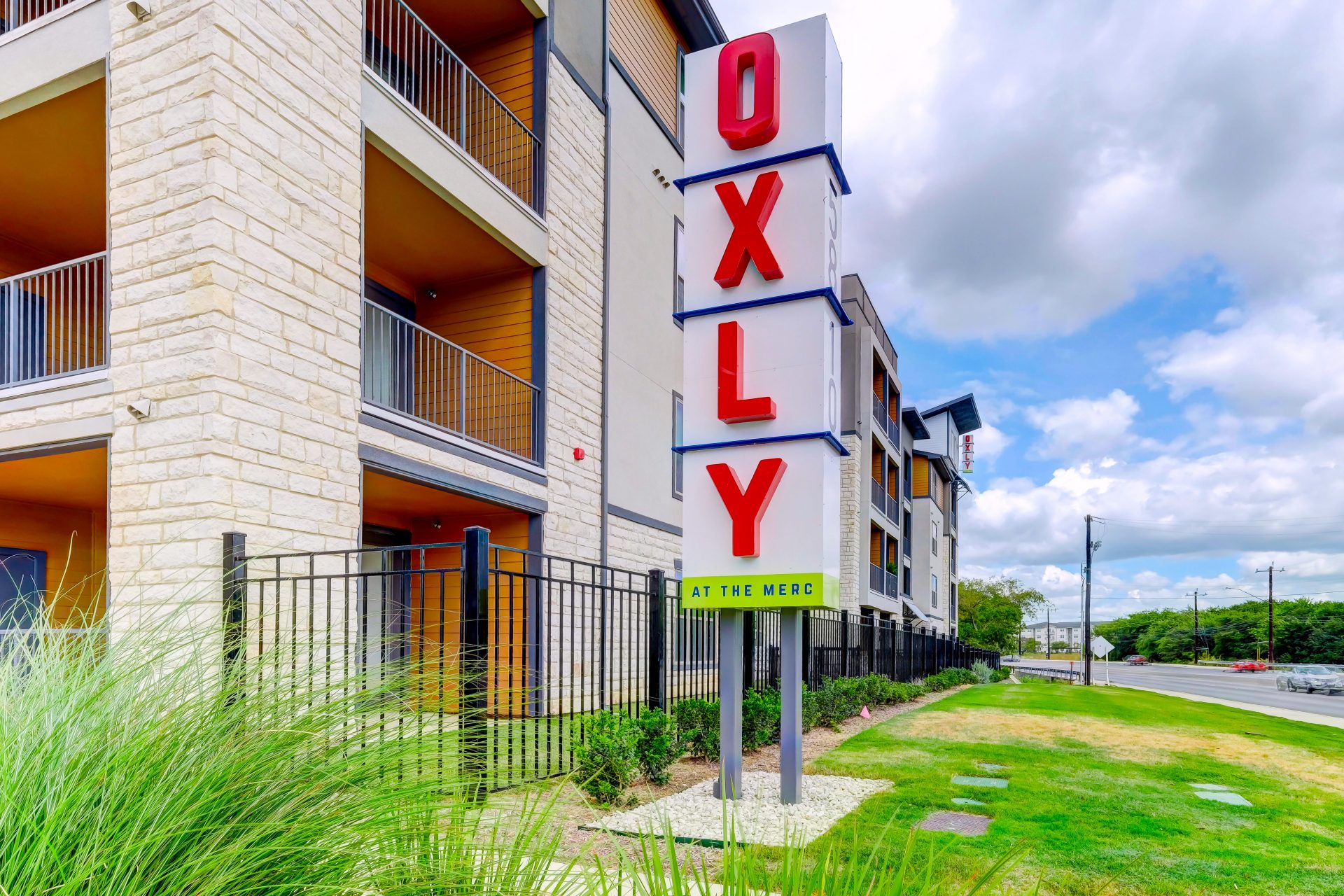 Oxly Apartments 4